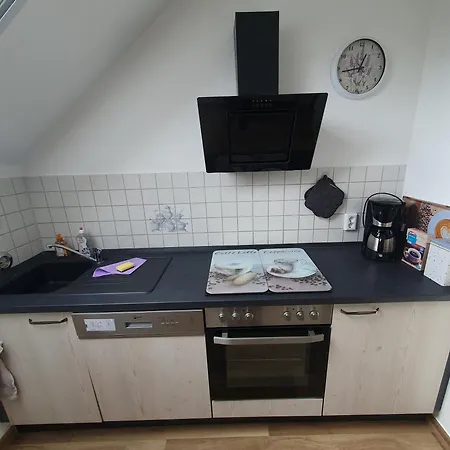 Gaestewohnung Elbblick - Reinkommen, Wohlfuehlen Und Den Ausblick Geniessen *