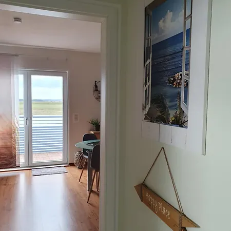 Апартаменты Gaestewohnung Elbblick - Reinkommen, Wohlfuehlen Und Den Ausblick Geniessen