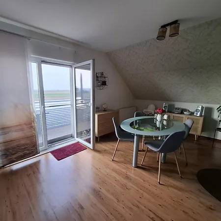 Gaestewohnung Elbblick - Reinkommen, Wohlfuehlen Und Den Ausblick Geniessen Apartament *