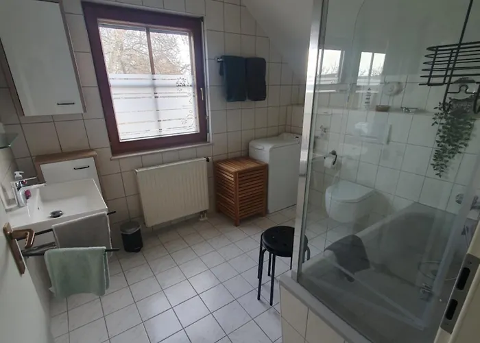 Apartment Gaestewohnung Elbblick - Reinkommen, Wohlfuehlen Und Den Ausblick Geniessen