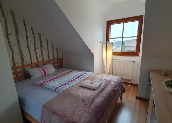 Gaestewohnung Elbblick - Reinkommen, Wohlfuehlen Und Den Ausblick Geniessen *